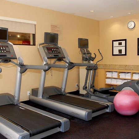 Towneplace Suites By Marriott Bethlehem Easton/Lehigh Valley Hollo Kültér fotó